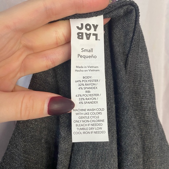 JoyLab deep-v sweater (small) - Picture 3 of 3